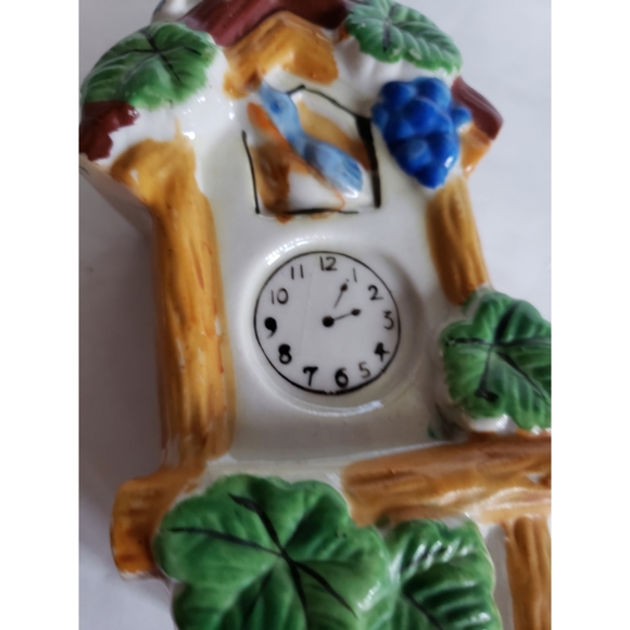 Porcelain Cuckoo Clock Wall Pocket - Picture 3 of 10